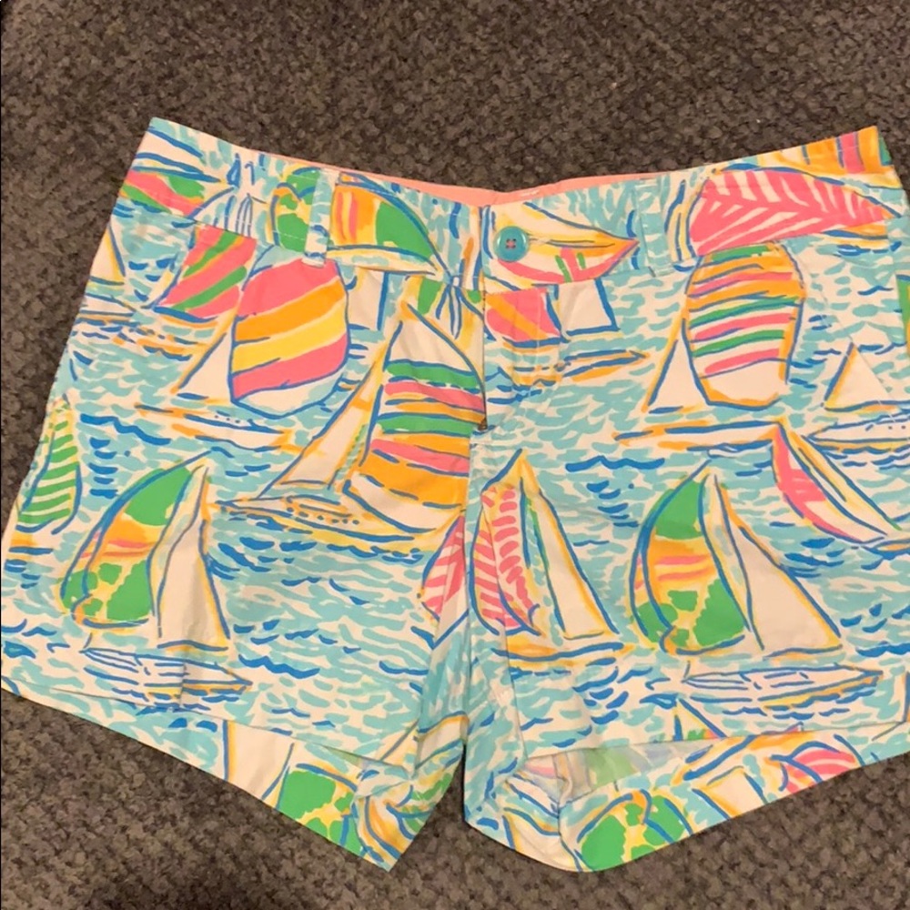 Lilly Pulitzer Callahan shorts size 8